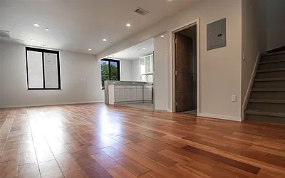 Rented by Nest Seekers International