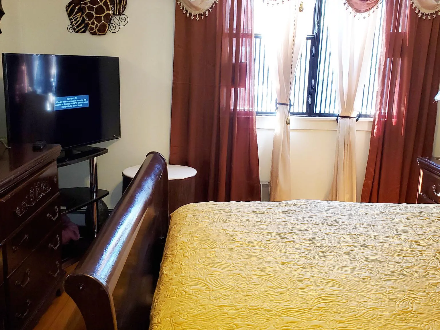 556 Rockaway Avenue — Photo 2