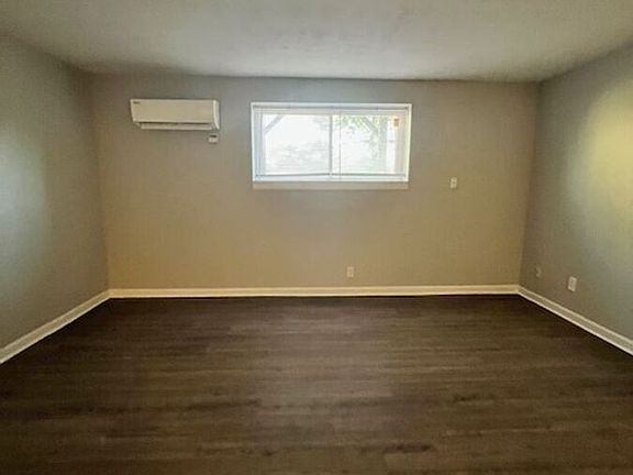 5th image of 2082 Fairmont Ct #15