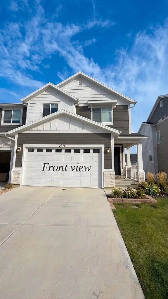 5 bed, 3.5 bath, 2478 sqft, $2,900 — Photo 1