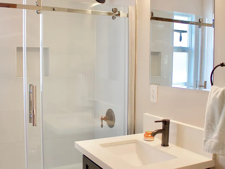8727 Glider Ave — Photo 21