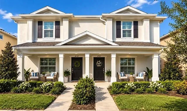 2 bed, 2.5 bath, 1305 sqft, $1,699 — Photo 1