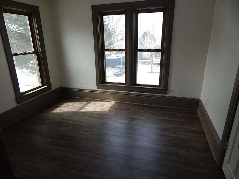 1001 8th Ave #2 — Photo 6