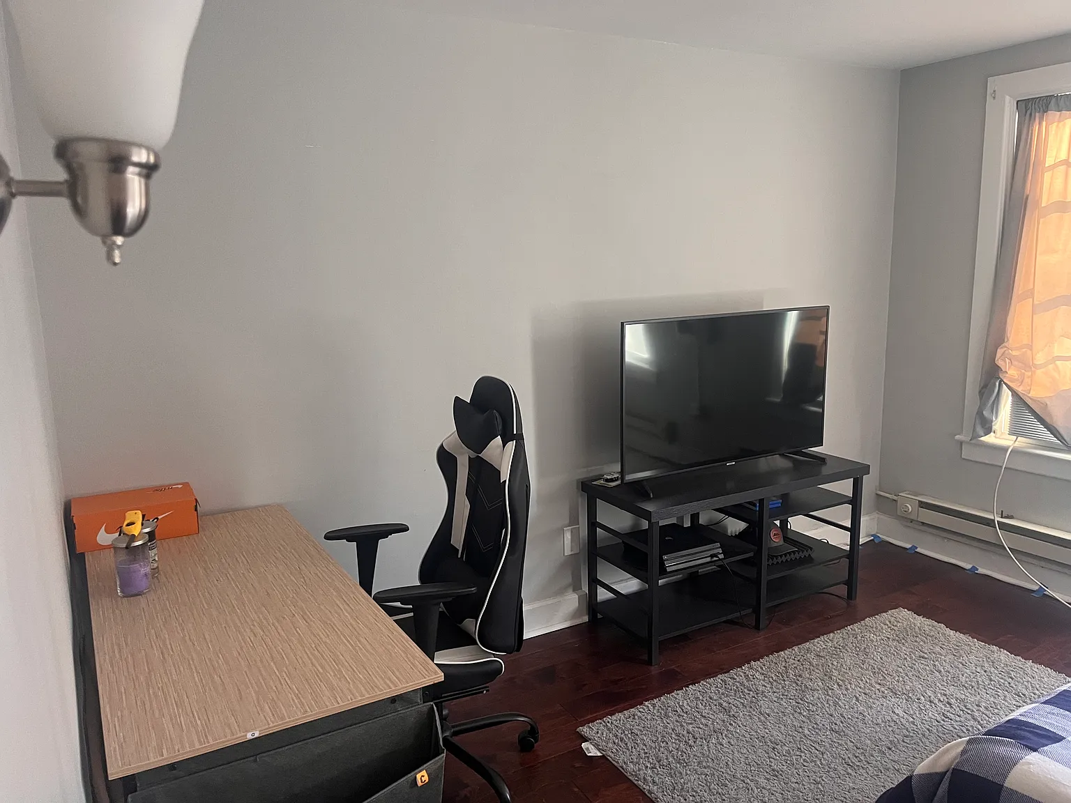 3 bed, 1836 sqft, $800 — Photo 3