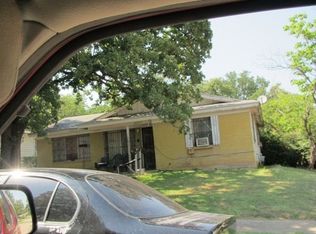 5561 Eisenhower Dr, Fort Worth, TX 76112