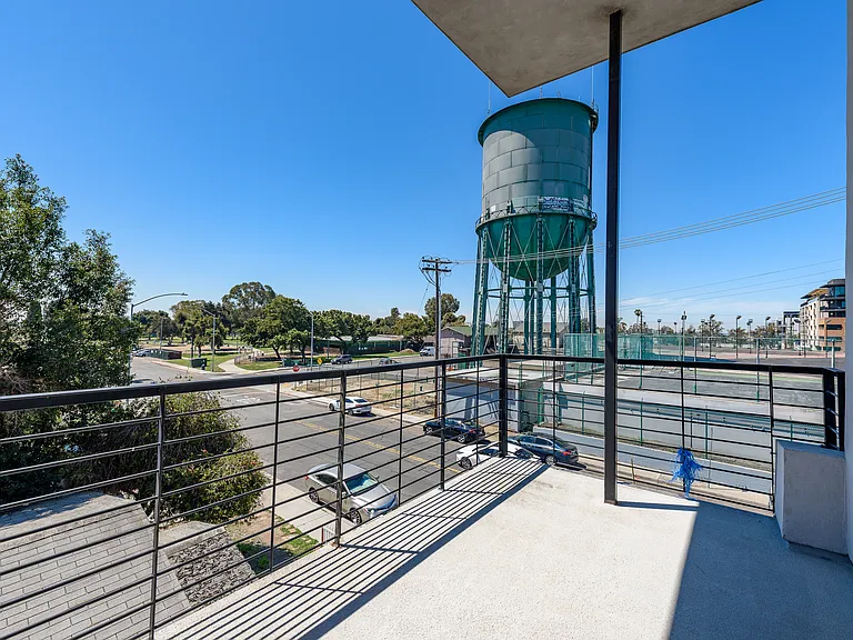 4221 Idaho St — Photo 47