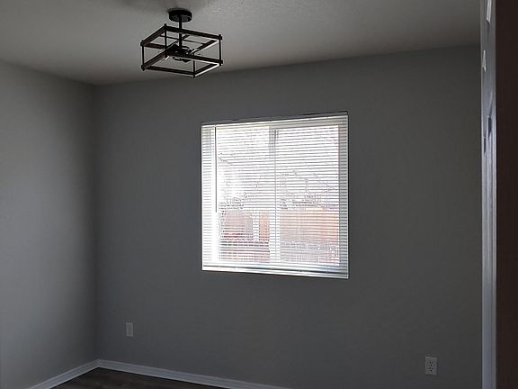 4th image of 3105 Anchor Dr