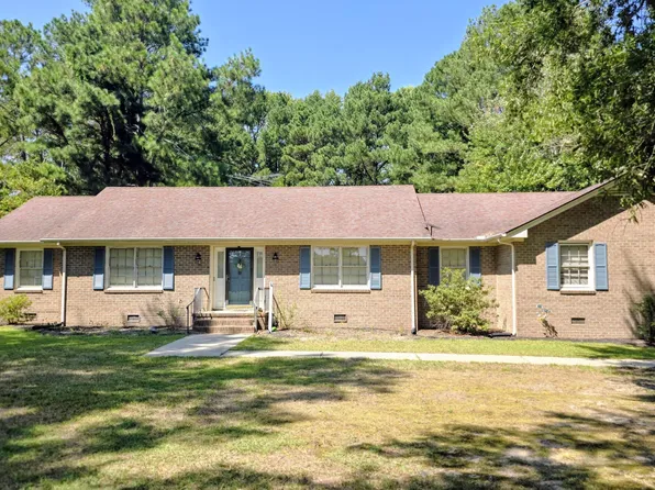 7254 Springfield School Road, Lucama, NC 27851