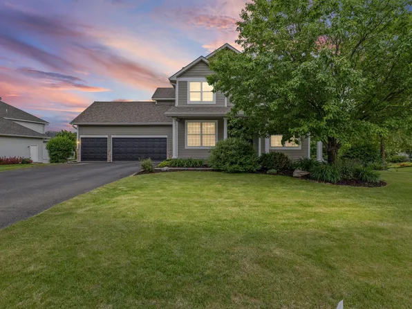 618 Tupelo Way, Chaska, MN 55318