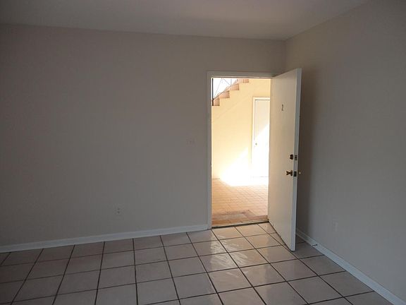 3rd image of 1252 S Alhambra Cir APT 2