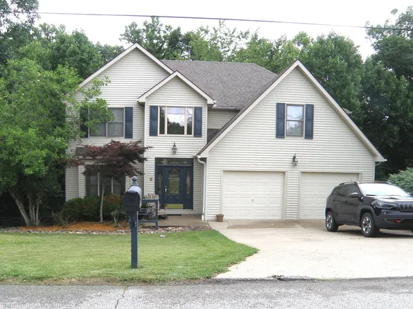 5015 King Richard Ct, Ashland, KY 41101