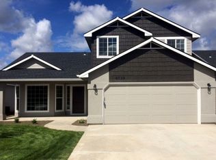 4739 N Park Crossing Ave, Meridian, ID 83646