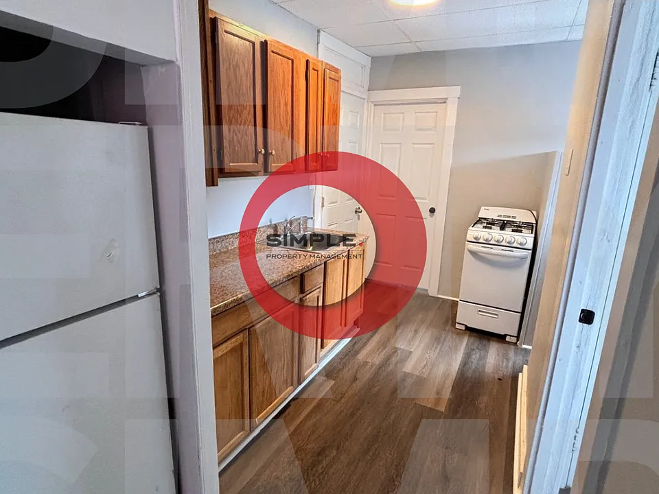 904 Penn St #3