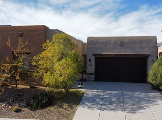 839 Mesa Roja Trl NE, Rio Rancho, NM 87124