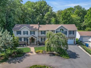 760 Harmony Rd, Middletown, NJ 07748