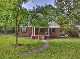 2344 Farmington Ln, Charlotte, NC 28205