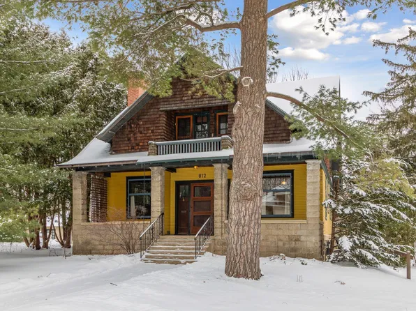 812 Saint Olaf Ave, Northfield, MN 55057