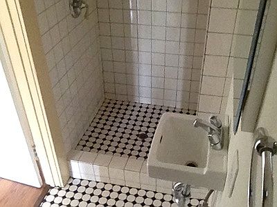 5th image of 624 W Olive Ave