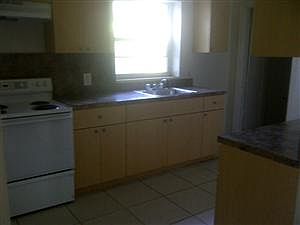 4th image of 2341 NW 104th Ter
