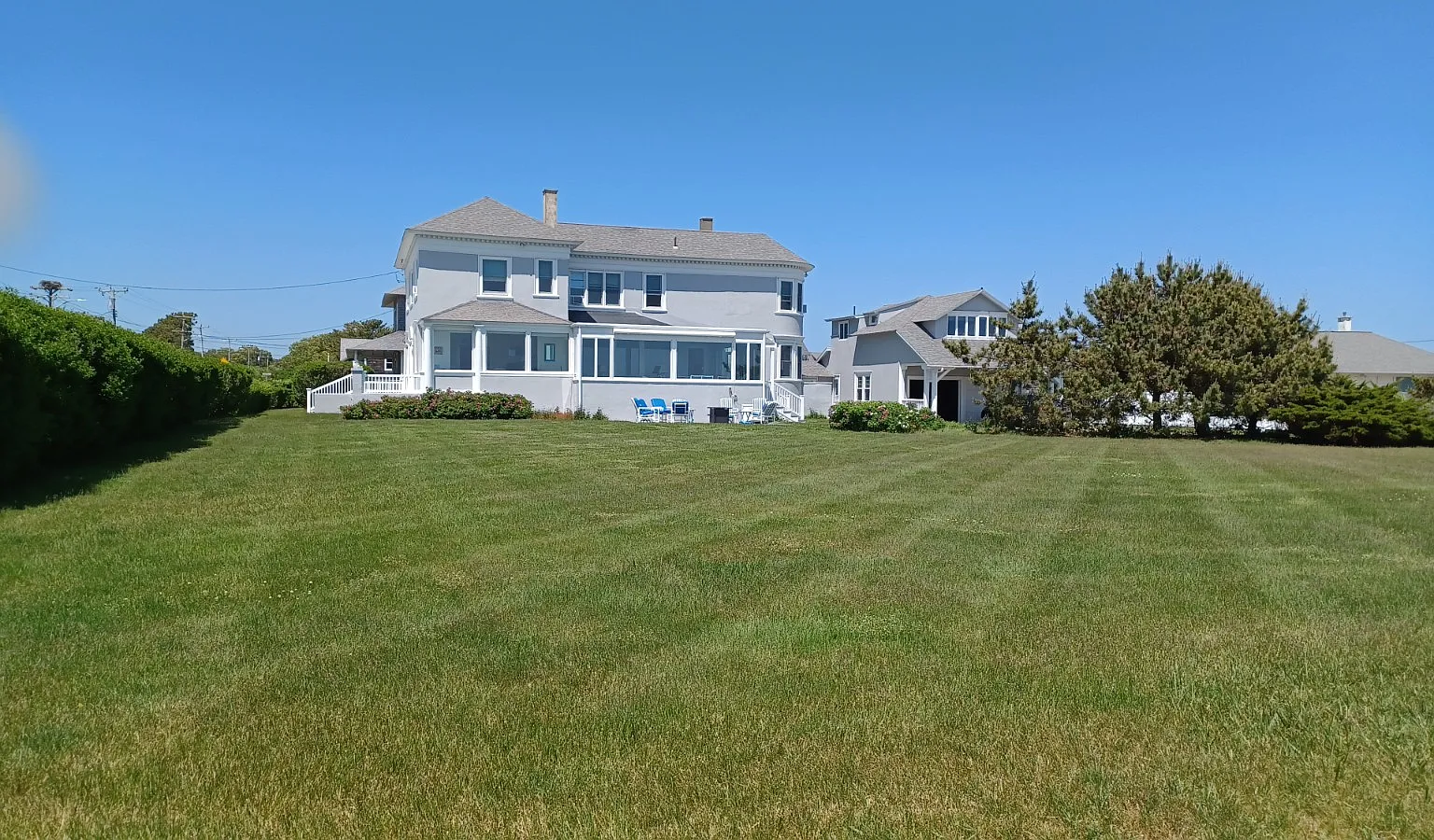4 bed, 3.5 bath, $2,300 — Photo 1