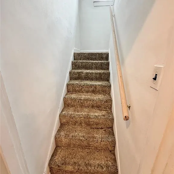 307 N Clinton St — Photo 18