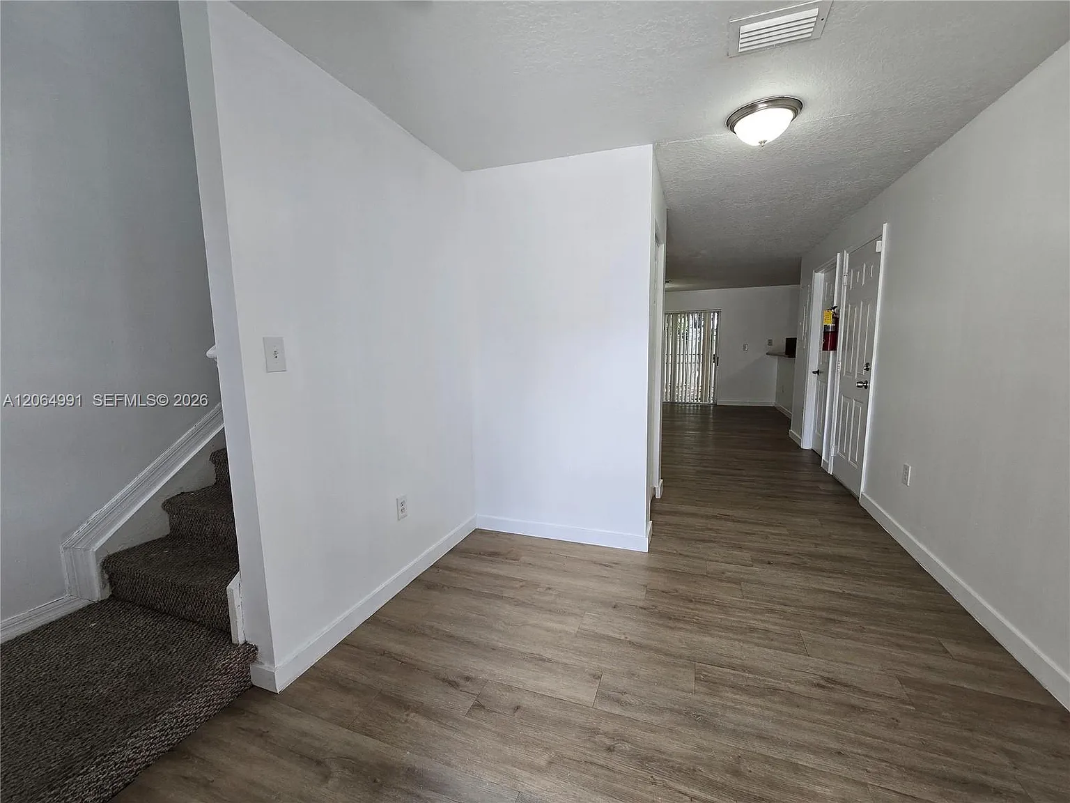 Cedars Woods Homes Condo — Photo 3
