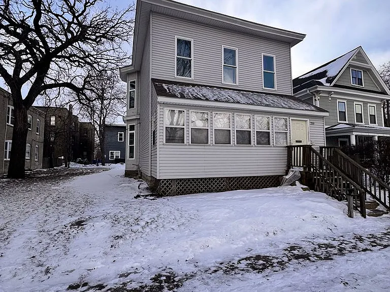 310 Marshall Ave — Photo 1
