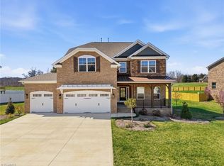 8105 Simon Dr, Stokesdale, NC 27357