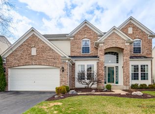1064 Goldfinch Ct, Antioch, IL 60002