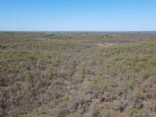 1554 Santa Fe Ave, Mannford, OK 74044