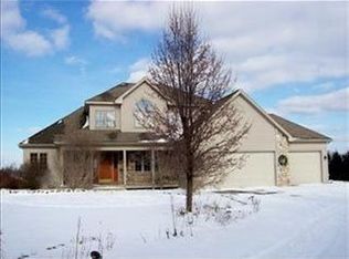 22552 Vineyard Cir, Mattawan, MI 49071