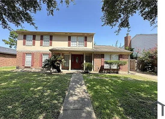 4 bed, 2394 sqft, $2,395 — Photo 3