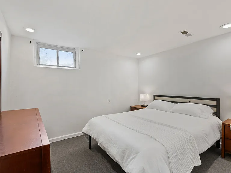 65 Saint Virgil Ln — Photo 40
