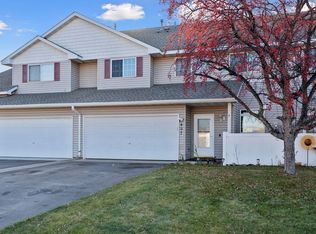 497 19th Pl SE, Cambridge, MN 55008