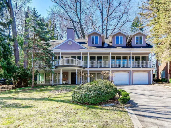 32 Edenbrook Hl, Toronto, ON M9A 3Z6