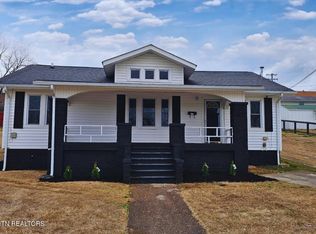 602 Church St, Loudon, TN 37774