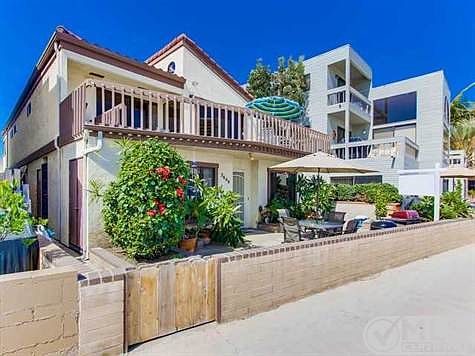 1st image of 2646-48 Bayside Walk