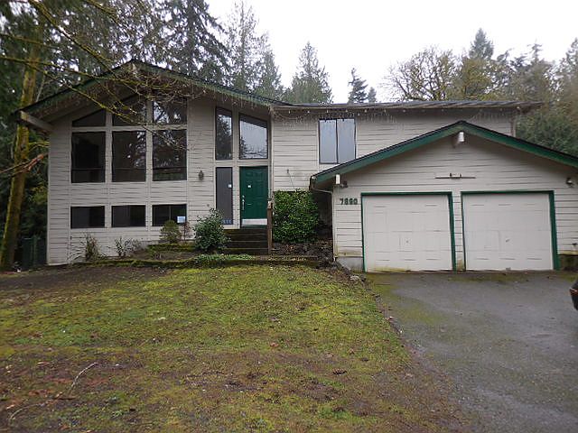 1st image of 7890 University Point Cir NE