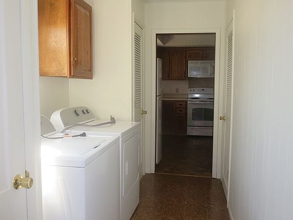 4th image of 613 W Shelby St