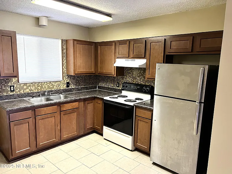 5219 Westchase Ct #3 — Photo 4