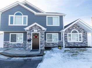 72 Sugar Maple Rd, Levittown, NY 11756