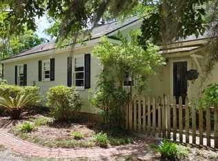 111 N Hermitage Rd, Beaufort, SC 29902