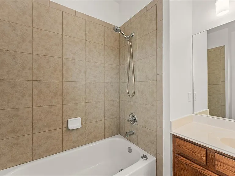 13544 Riggs Way — Photo 44