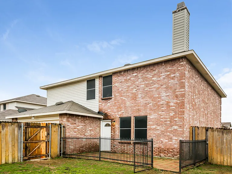 3032 Picket Fence Dr — Photo 17