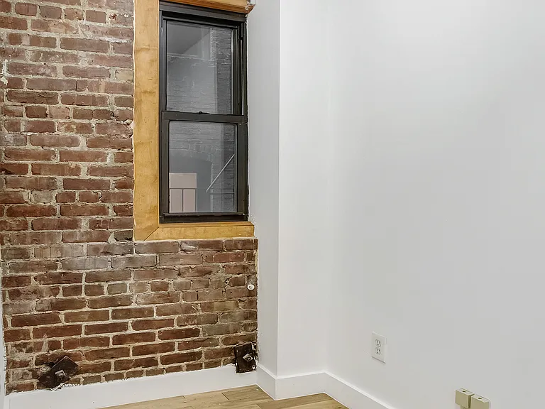 1484-1486 Lexington Ave #2C — Photo 6