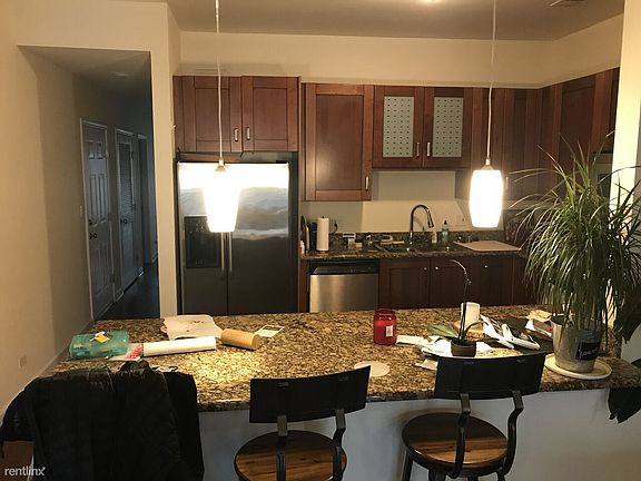 4th image of 1515 N Milwaukee Ave APT 2