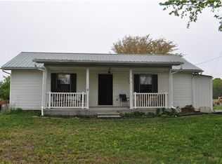 83 Hotel Rd, Flintville, TN 37335