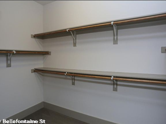 5th image of 2700 Bellefontaine St #1513