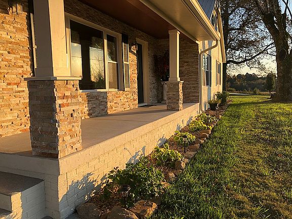 Natural stone,easy landscape