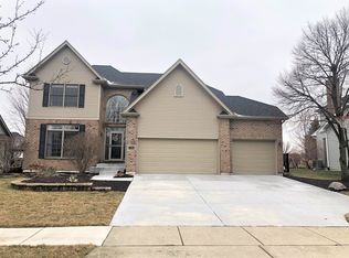 12510 Larkspur Ln, Plainfield, IL 60585